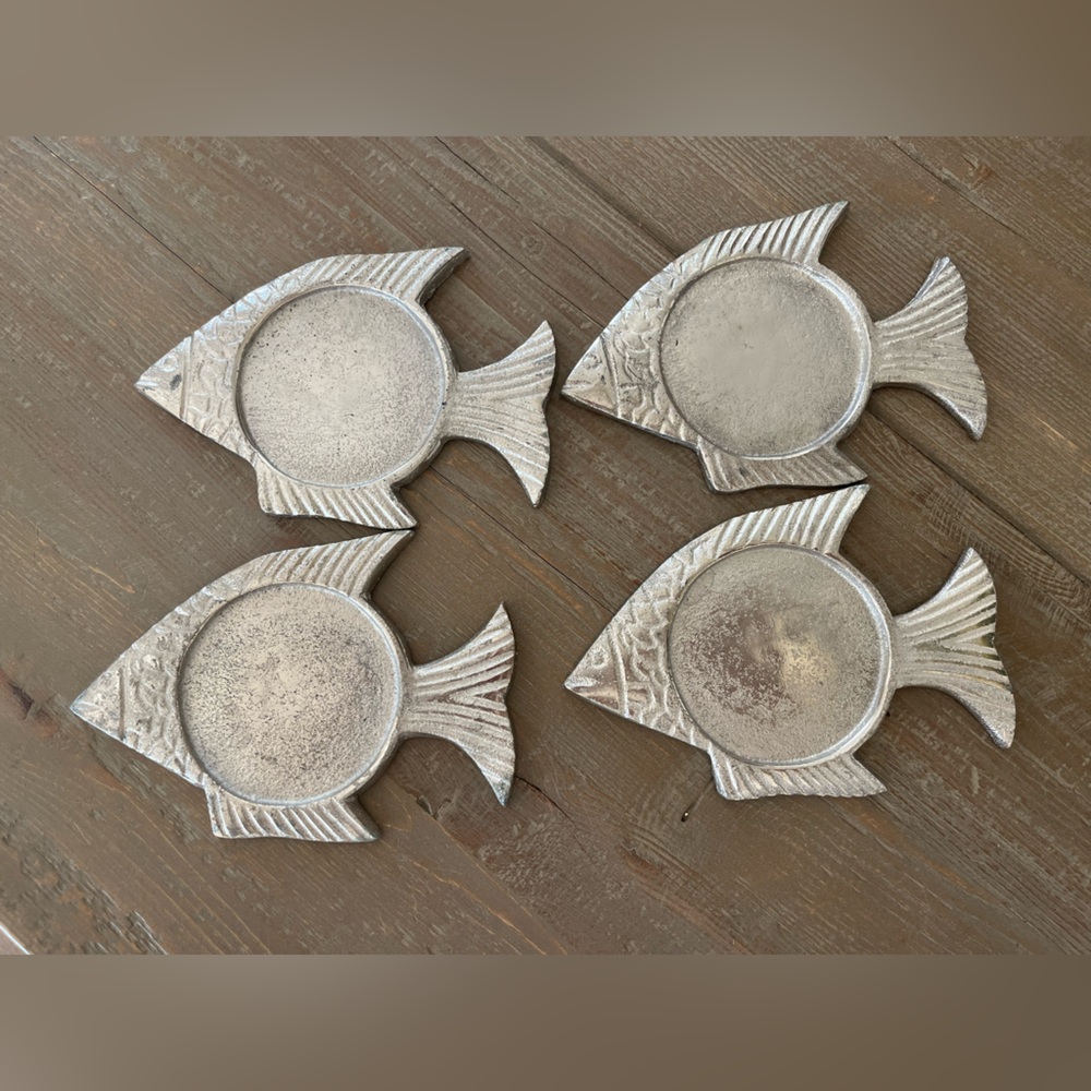 Coastal Theme Coasters Set of 4 - Silver Metal Ocean/ Nautical/ Beachy